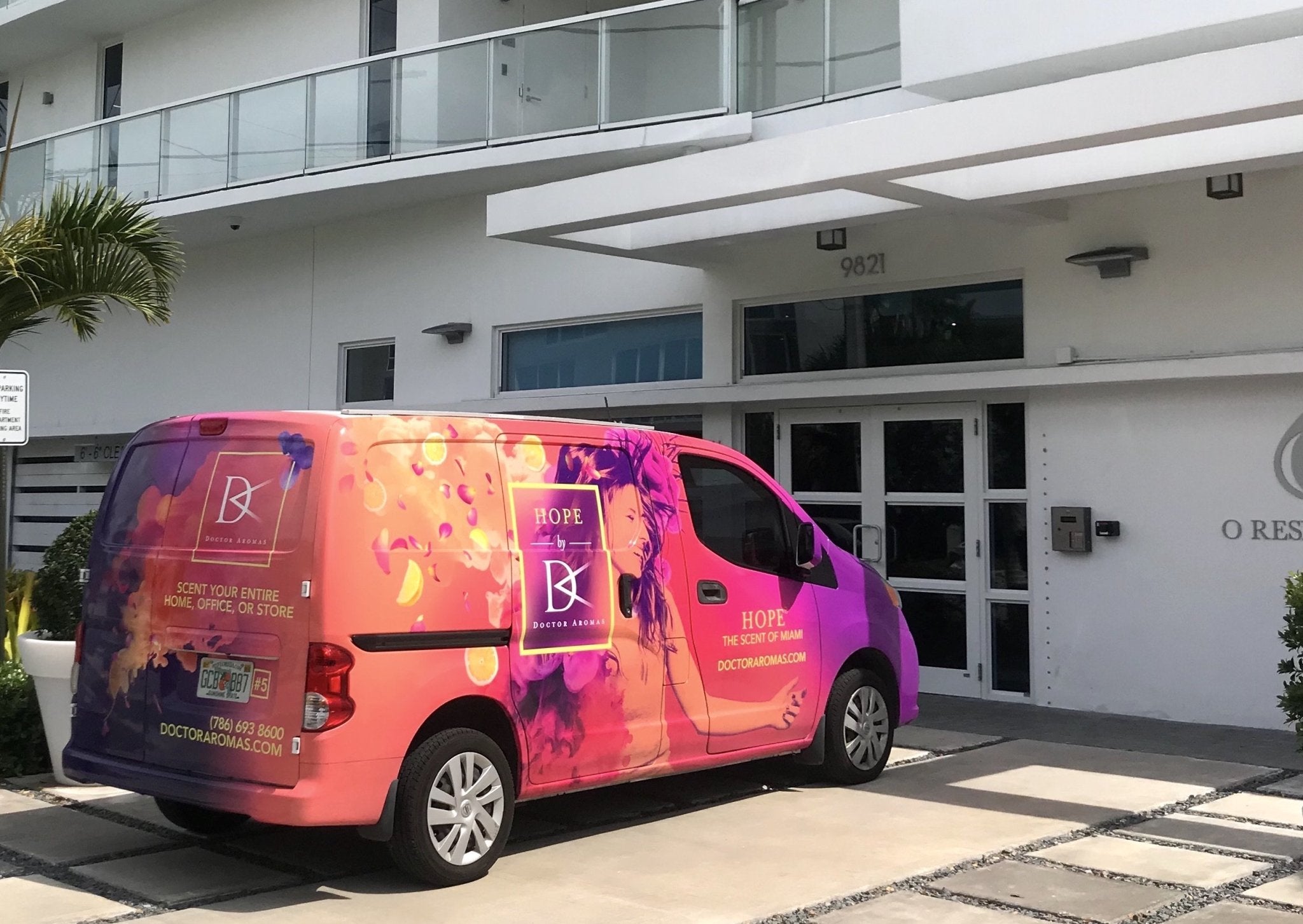 SERVICE VS. DIY – Doctor Aromas