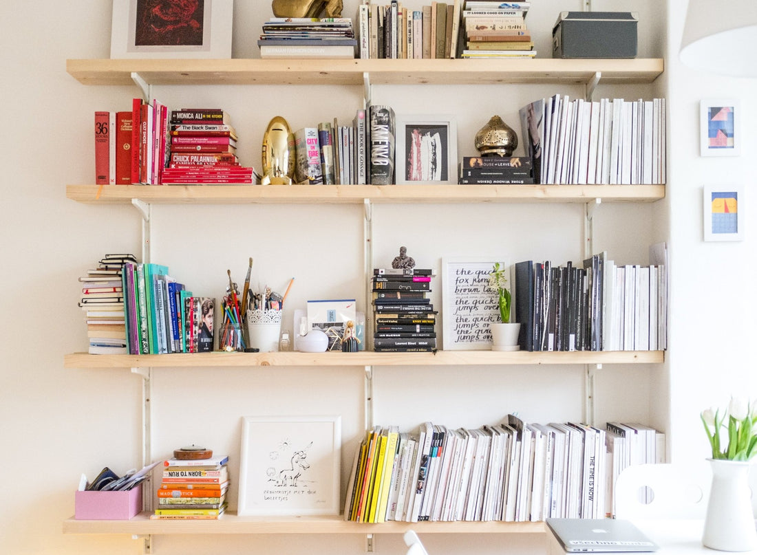 Summer Reading Musts | Doctor Aromas